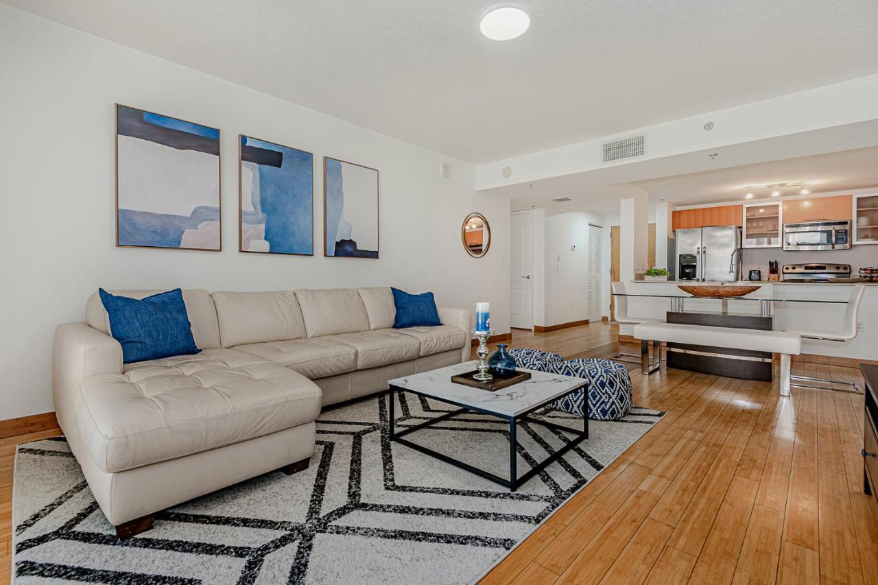 Lovely Condo With City & Ocean Views. Sleep Up To 6 People! Μαϊάμι Εξωτερικό φωτογραφία