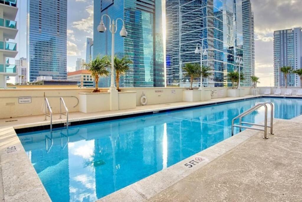 Lovely Condo With City & Ocean Views. Sleep Up To 6 People! Μαϊάμι Εξωτερικό φωτογραφία